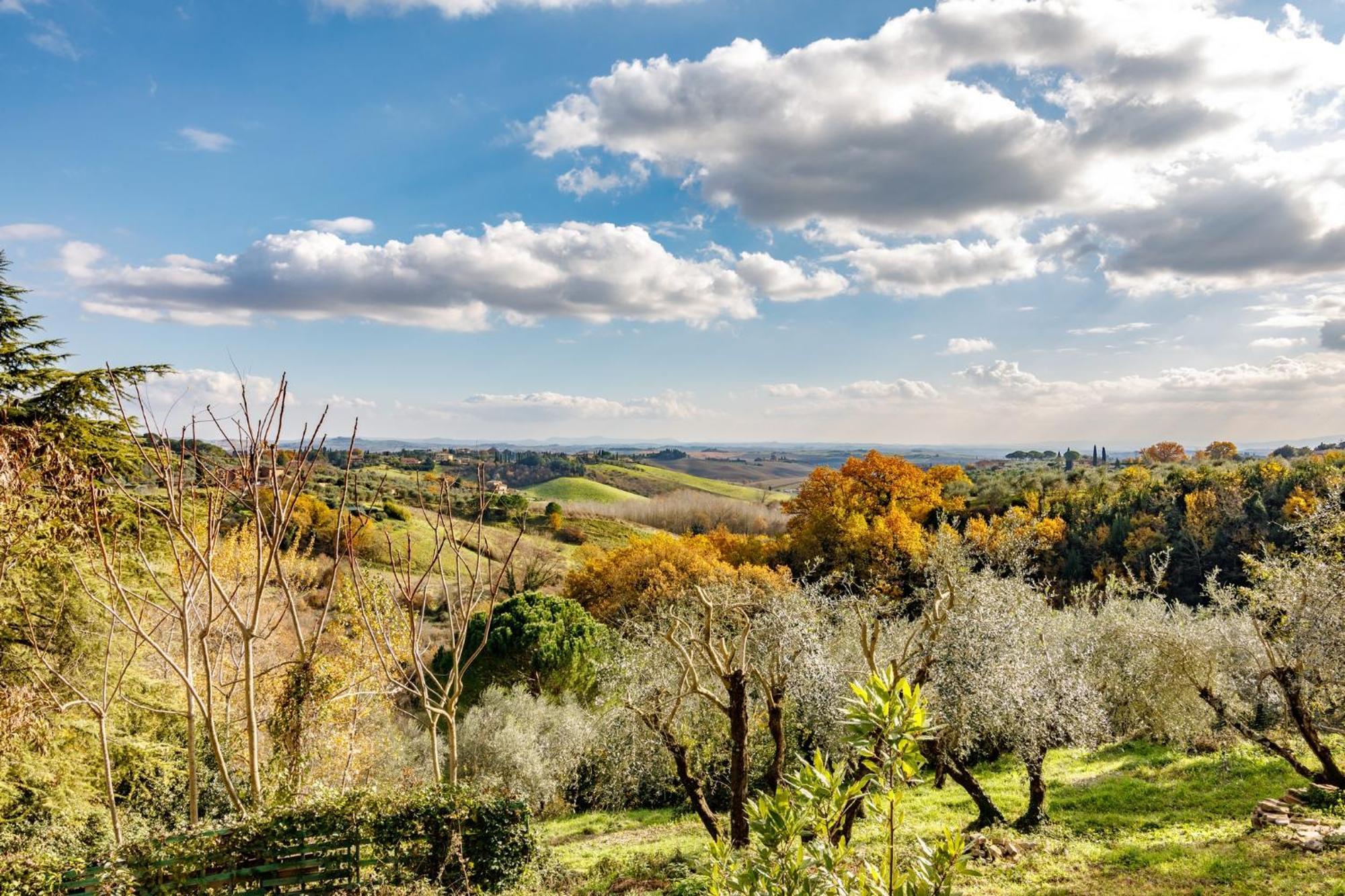 Porta Romana Elegant Apartments With Private Parking! Siena Exterior foto